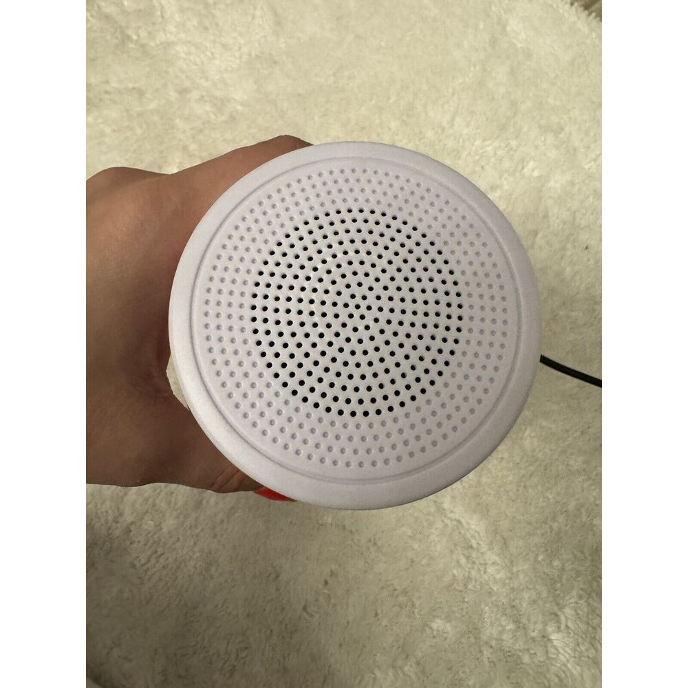 Bass Jaxx LED Light Up Wireless Bluetooth Column Speaker Portable White Aux - Picture 4 of 4